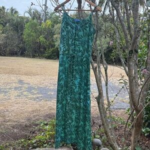 Blue Ginger Green Leaf Hawaiian Print Midi Dress medium